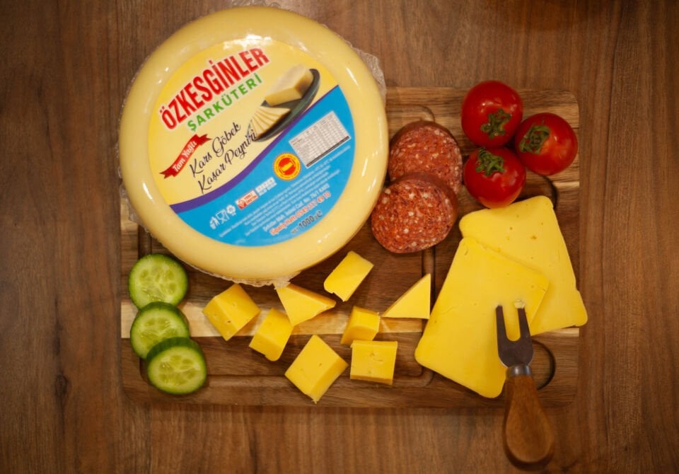 Kars Göbek Kaşar Peyniri (Peynirin Kalbi)